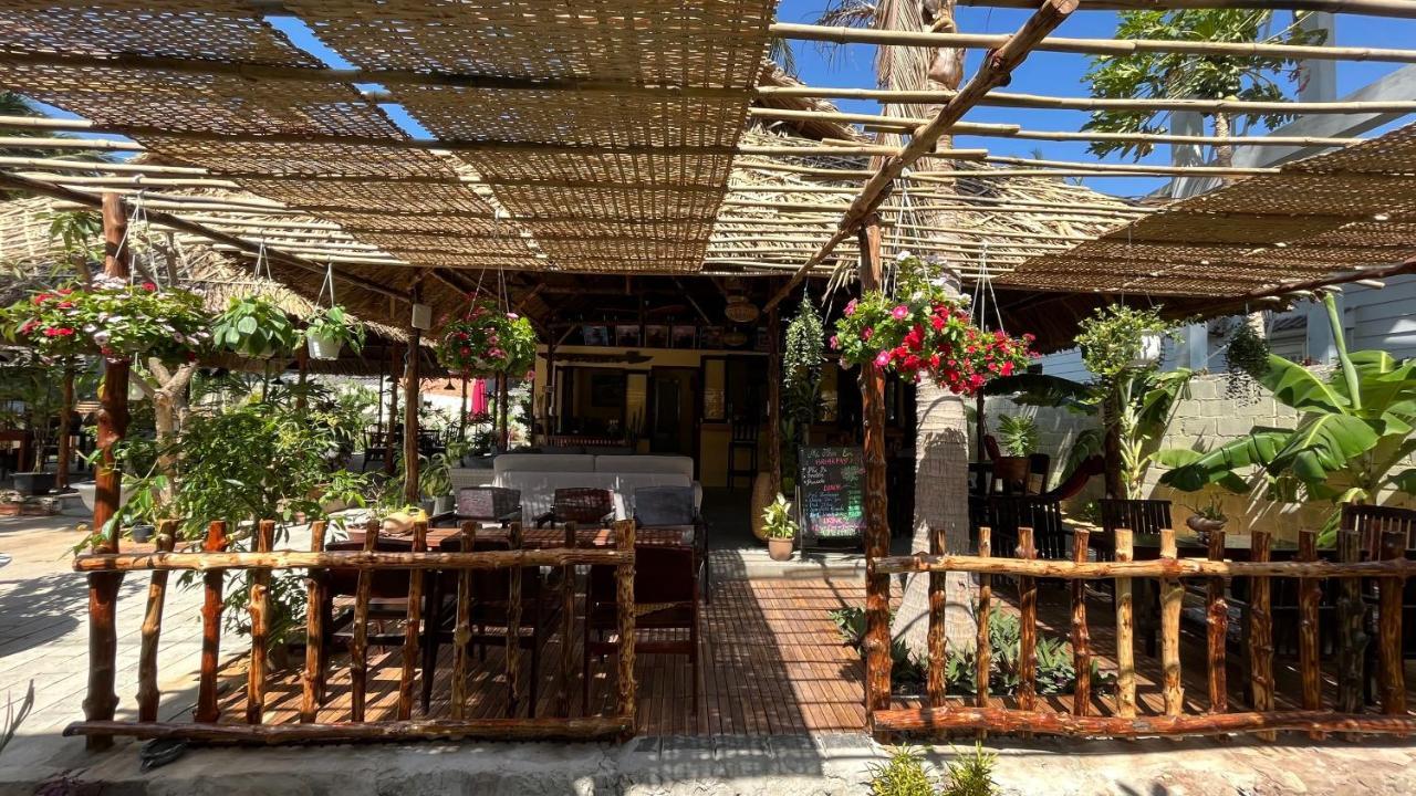 Mi Nhon Em Hotel Muine Mui Ne Exterior foto